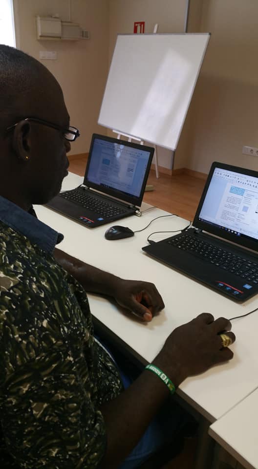 Taller de informática Alcer Almería